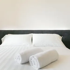 Domus Cavour Rooms&suites , Tirano Italië